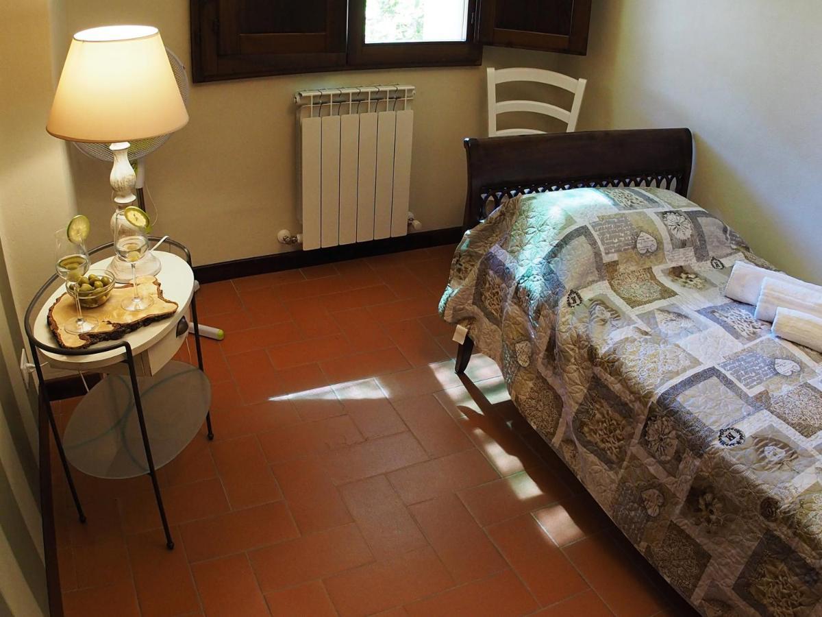 فيليني فالدارنو Residence La Poggerina المظهر الخارجي الصورة